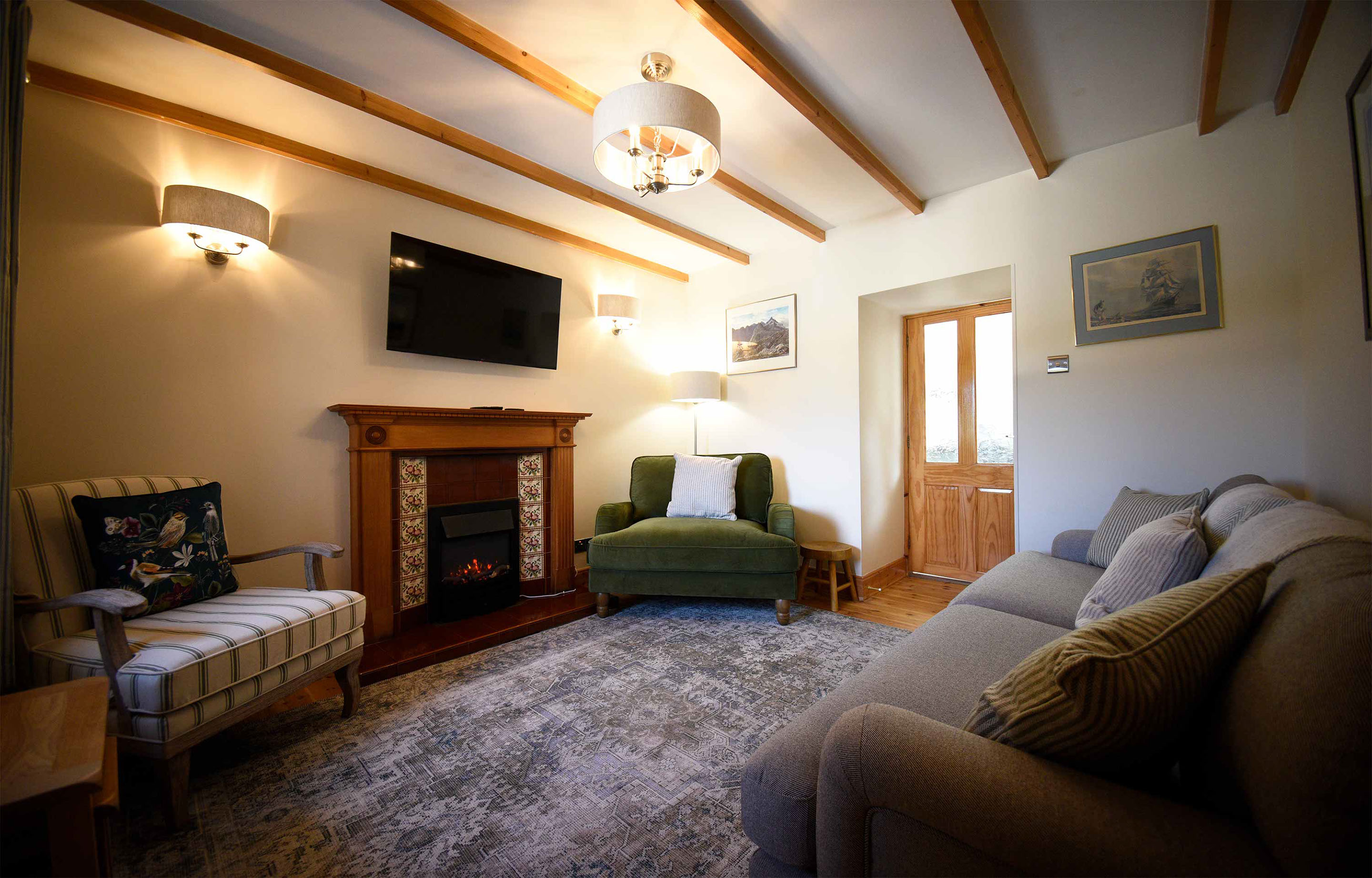 Thistle Dubh Dandy self catering suite accommodation is located near The Fairy Glen