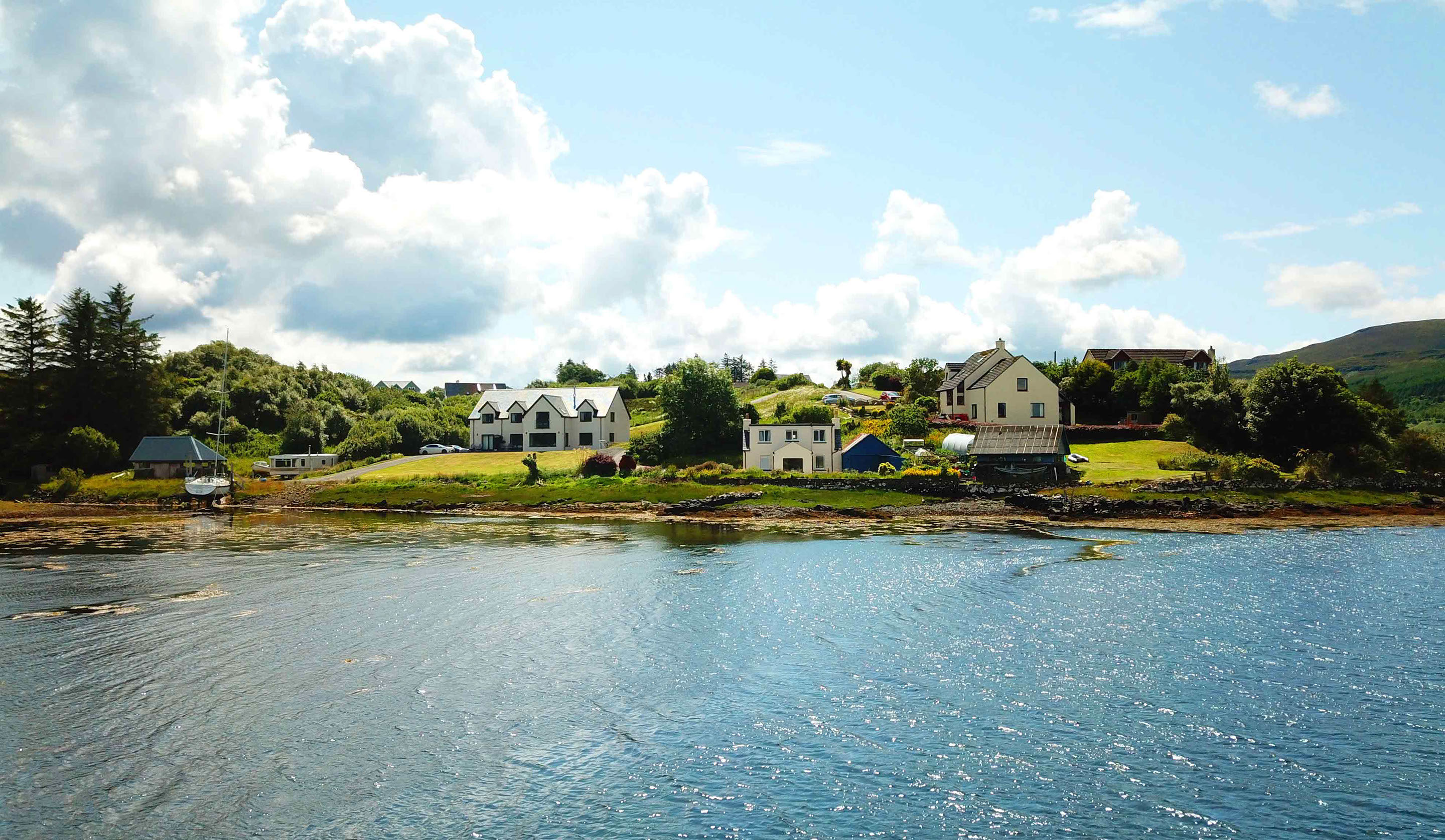 Our self catering apartment suite accommodation has a double bed with smart tv and WIFI internet