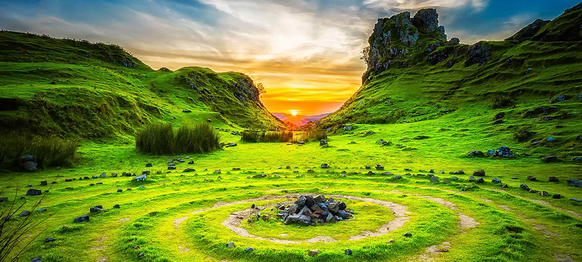 Caberfeidh Boat House self catering accommodation near Portree is a short drive from the Fairy Glen on the Isle of Skye