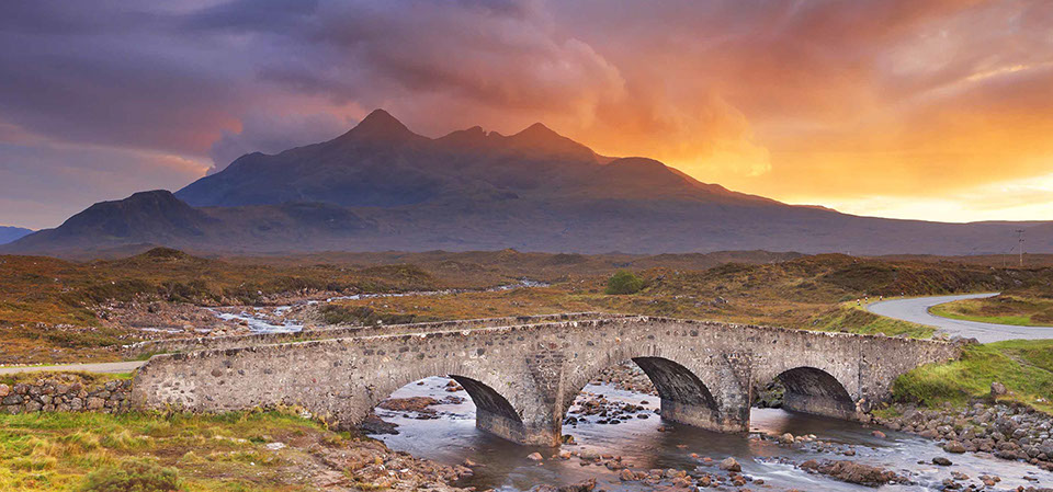 The Cuillin Mountains are located a short drive from Caberfeidh Boat House self catering accommodation near Portree with sea views